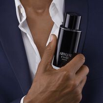 عطر أرماني كود بقارورة قابلة لإعادة التعبئة