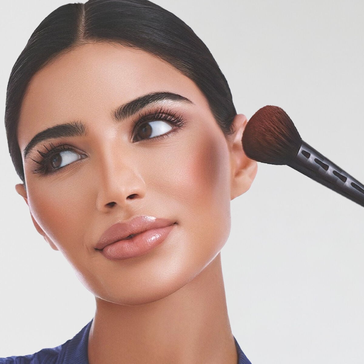 bronzed dewy look