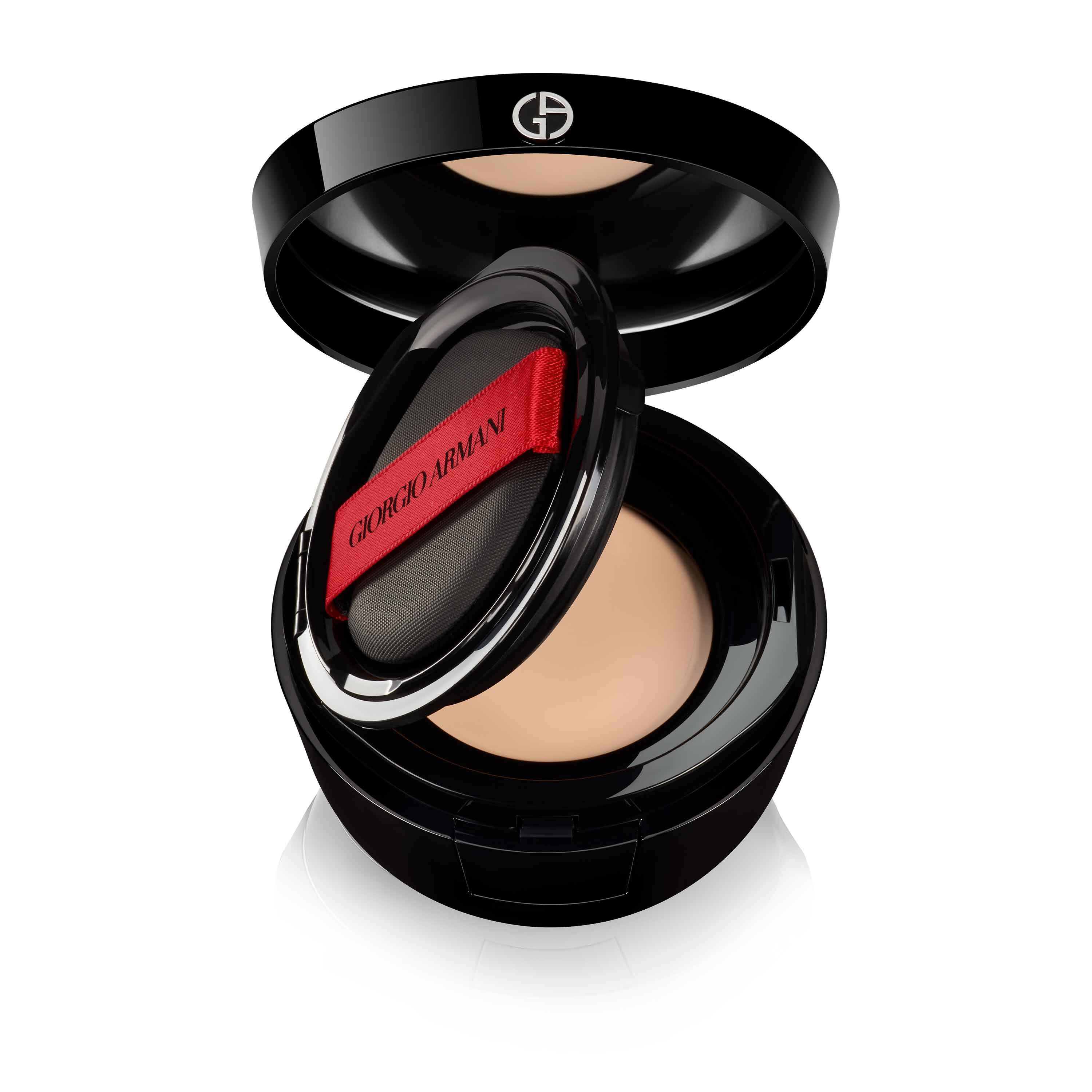 POWER FABRIC COMPACT FOUNDATION Armani Beauty
