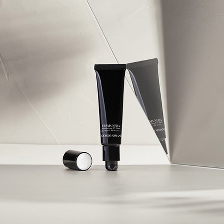 Giorgio armani crema nera moisturizing clearance uv filter
